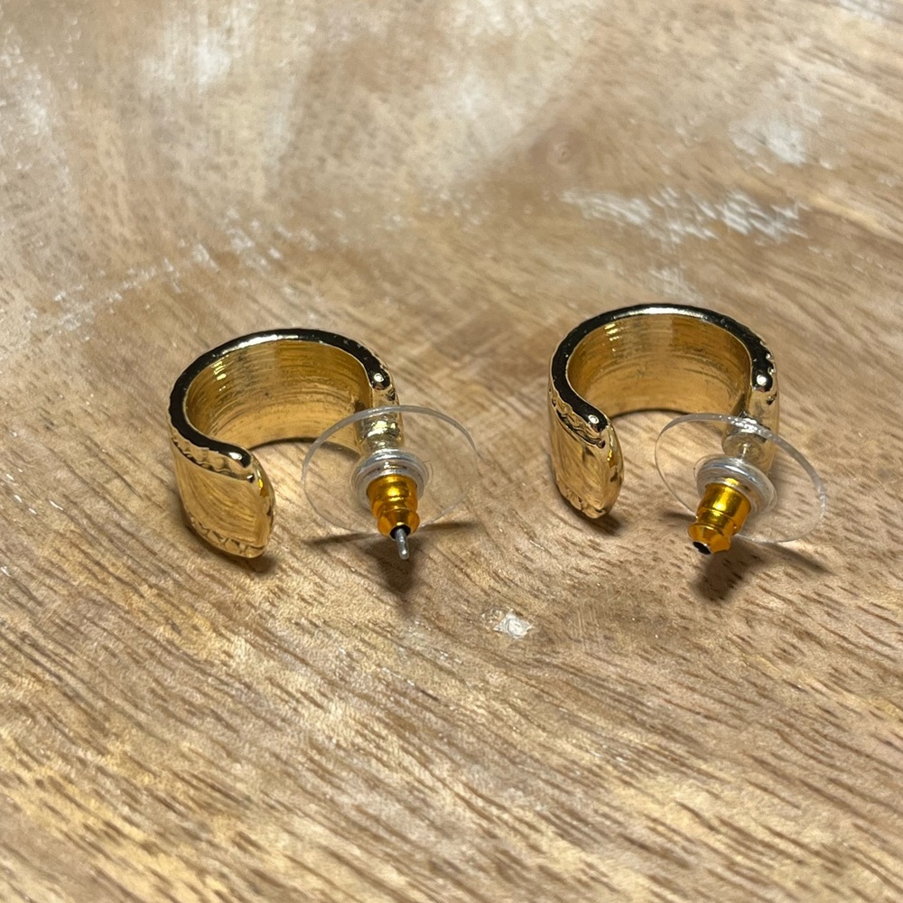 Huggie Half Hoop Gold Tone Chunky Earrings - Picture 9 of 9